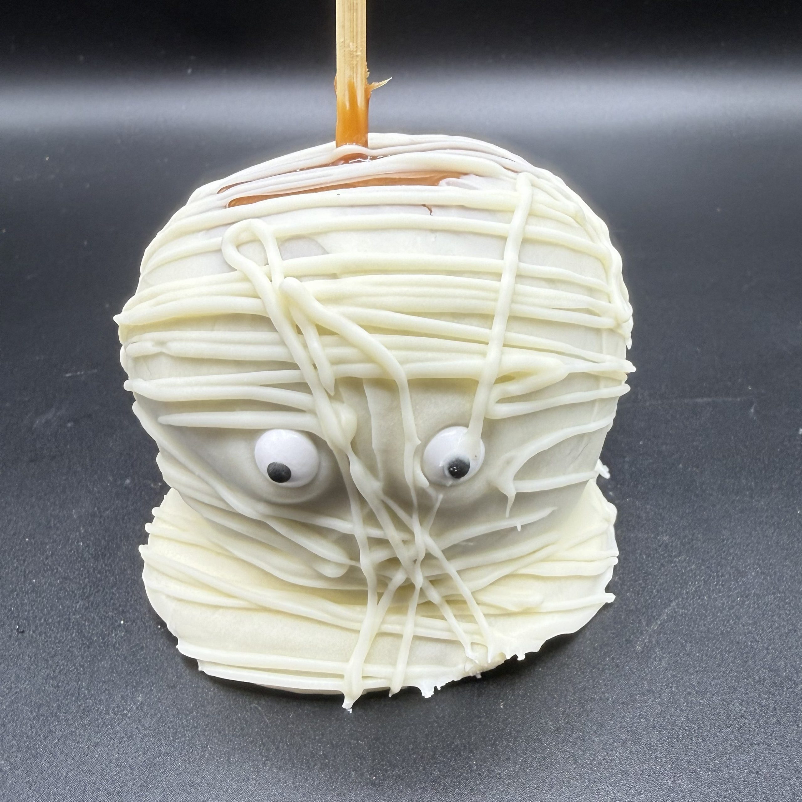Mummy Apple image